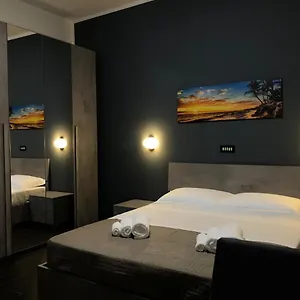 Neyra Beach Hotel