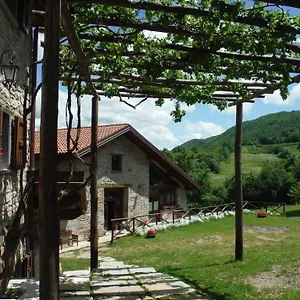 Ca' De' Magnani Farm stay